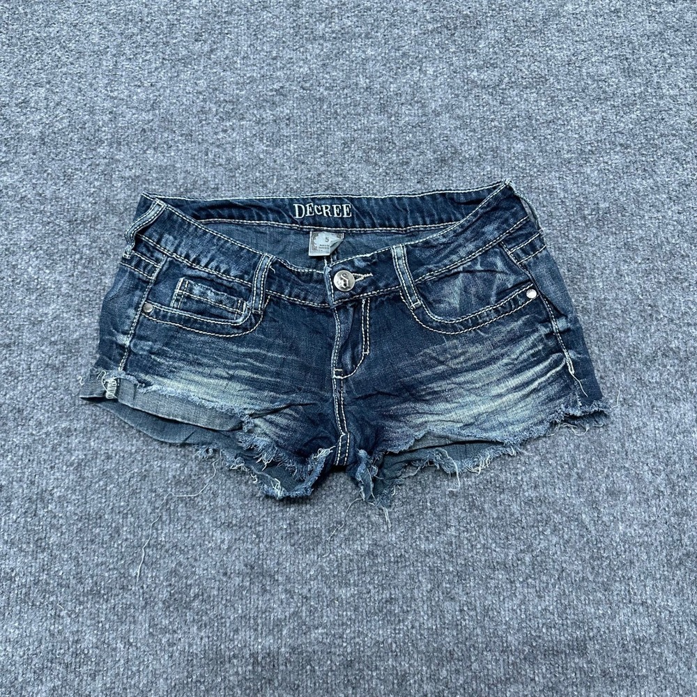 Decree Shorts Womens Size 5 Dark Wash Distressed Raw Hem Low Rise Denim Casual